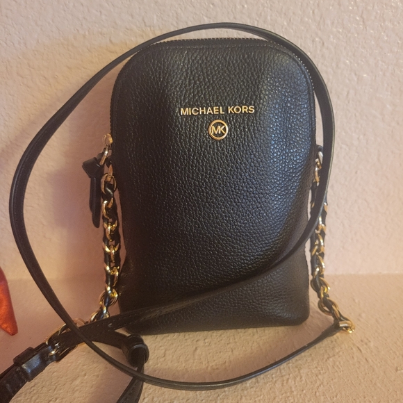 Michael Kors in excellent condition - Picture 2 of 4